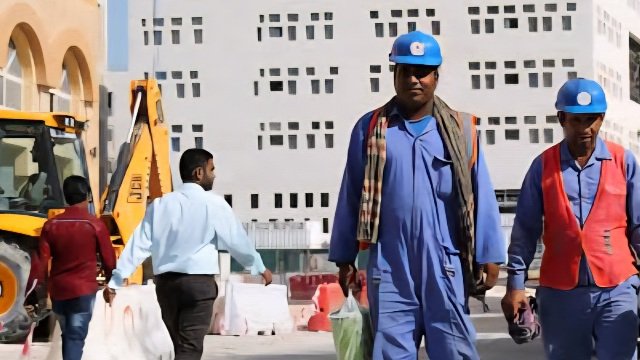 ৩ ক্যাটাগরিতে বিদেশি শ্রমিক নিবে সৌদি আরব