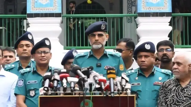 তাজিয়া মিছিলে যেসব বস্তু ‘নিষিদ্ধ করেছে’ পুলিশ