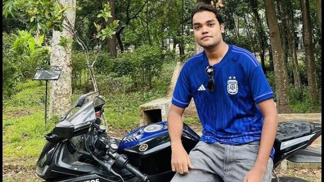 ৪ দিনেও খোঁজ মেলেনি চবি শিক্ষার্থীর, ড্রোন নিয়ে উদ্ধারে বিমানবাহিনী